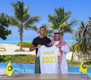 Cristiano Ronaldo, primer futbolista milmillonario